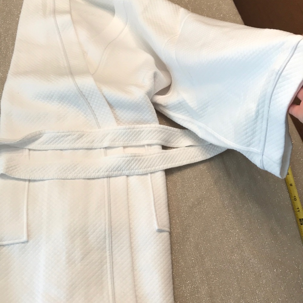 White Robe T-Y Emerald Collection Kimono robe